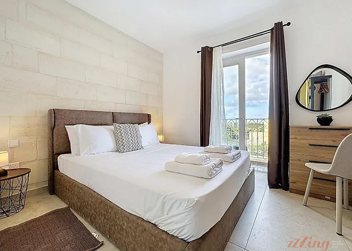 Peaceful With Private Pool And Rooftop Jacuzzi Βίλα Xagħra