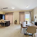 Peaceful With Private Pool And Rooftop Jacuzzi * Xagħra