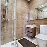 Villa Peaceful With Private Pool And Rooftop Jacuzzi