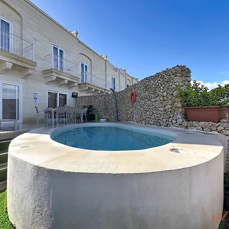 Peaceful With Private Pool And Rooftop Jacuzzi * Xagħra