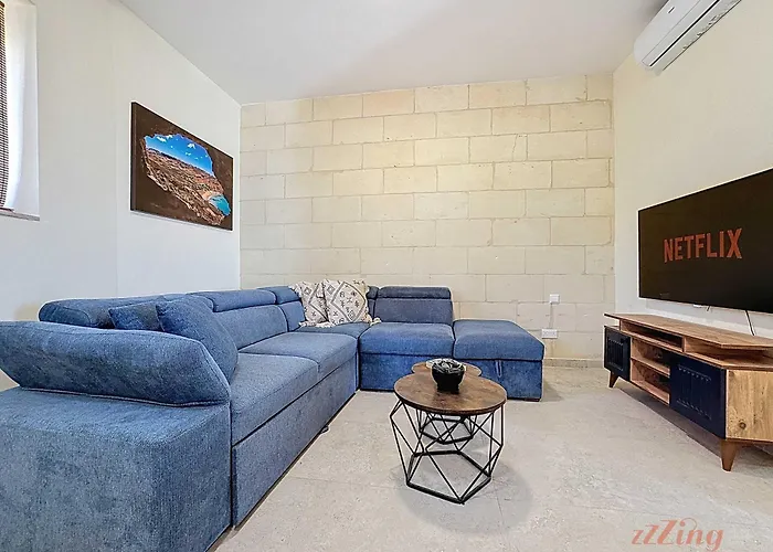 Peaceful With Private Pool And Rooftop Jacuzzi Xaghra