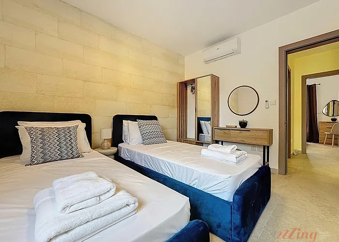 Peaceful With Private Pool And Rooftop Jacuzzi